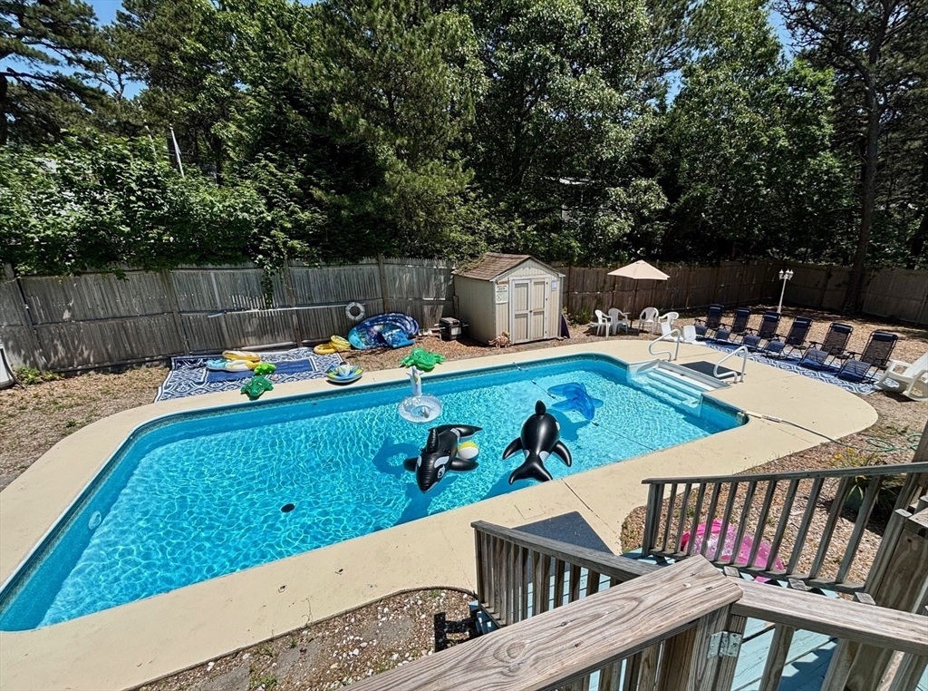 35 Tecumseh Rd.