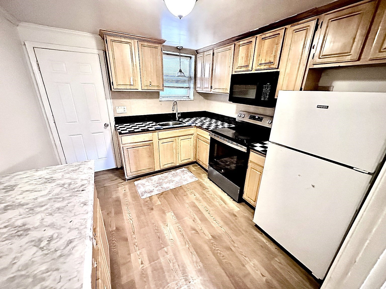 Photo of 623 Cummins Hwy, Boston, MA