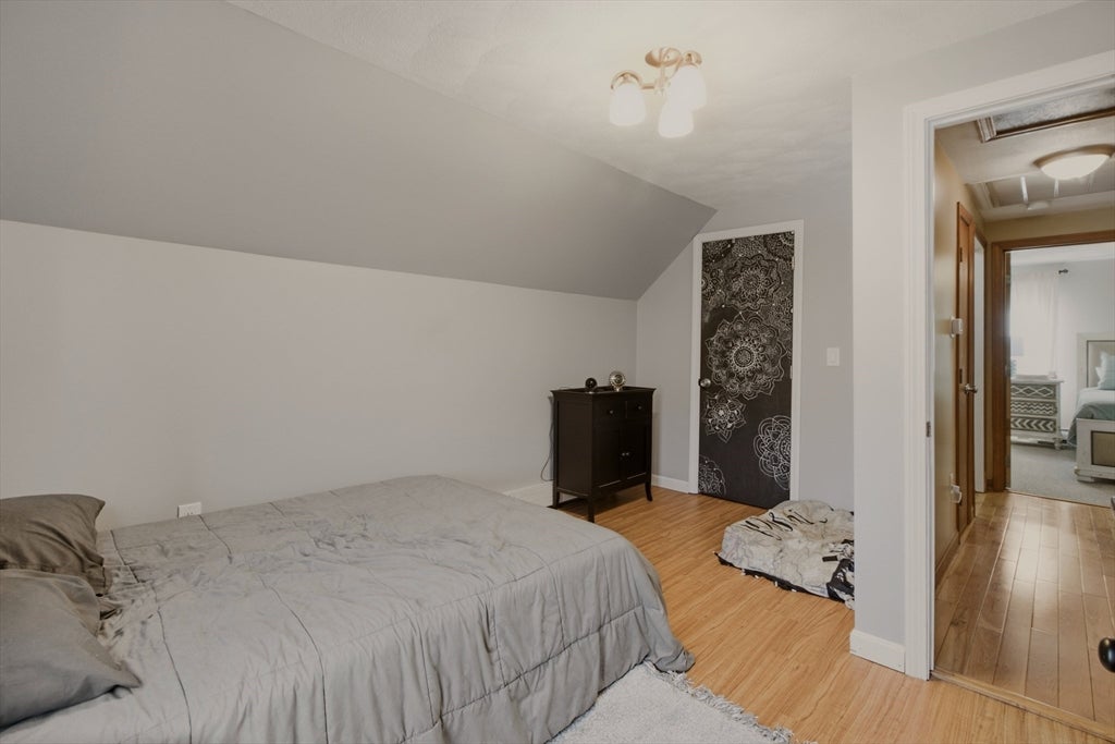 5 Beejay Ct, Warren, RI Photo #22