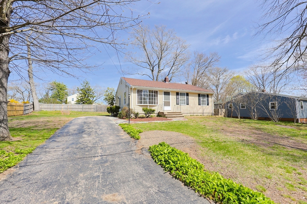 74 Allen Ave