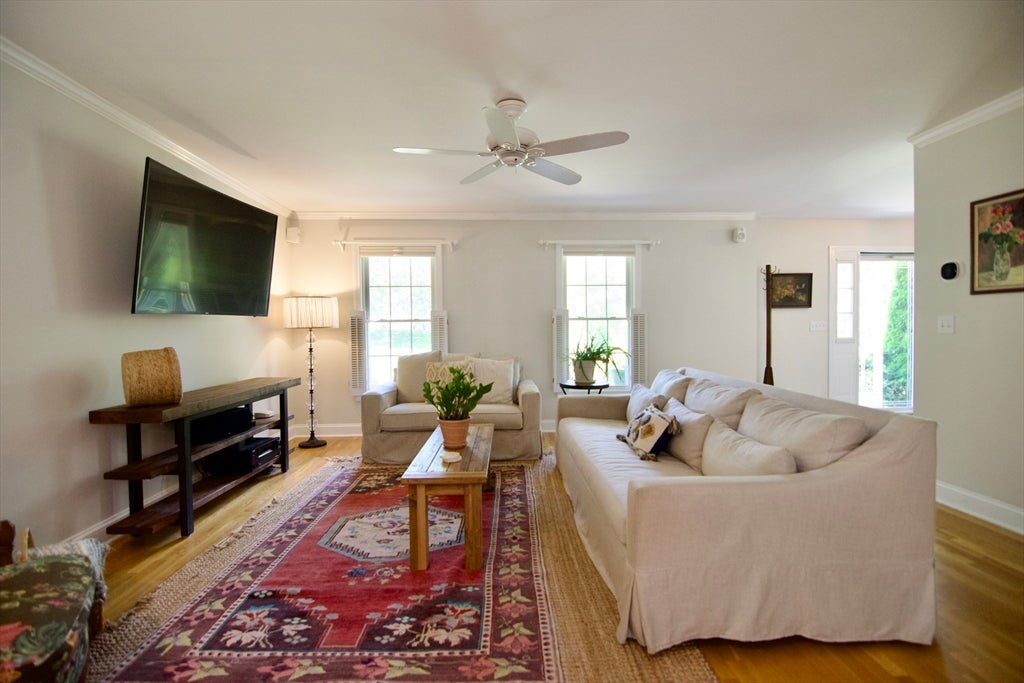 29 Skinner Rd, East Windsor, CT Photo #14