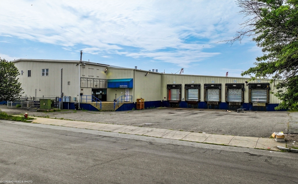 86 Macarthur Dr