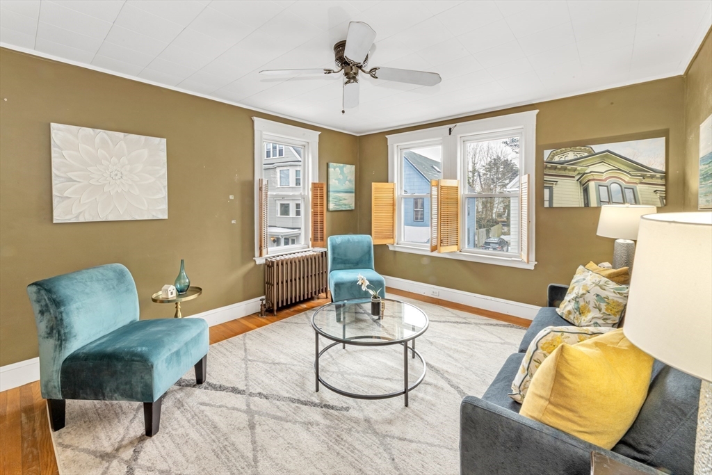 75 Saint Rose Street 3