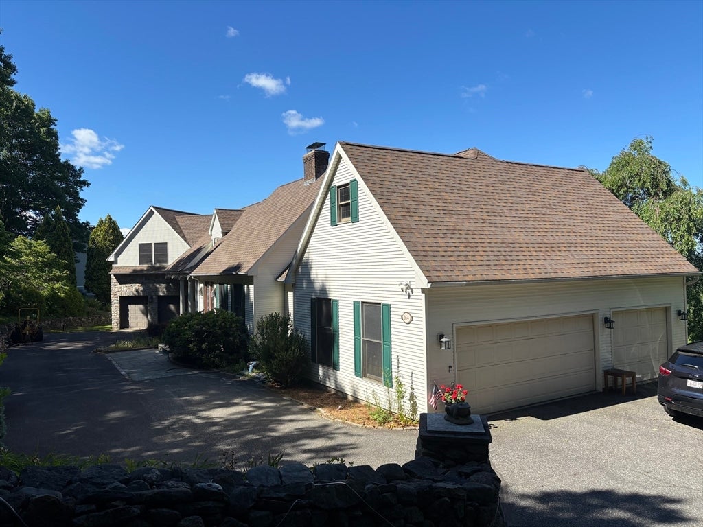 164 Hovey Rd