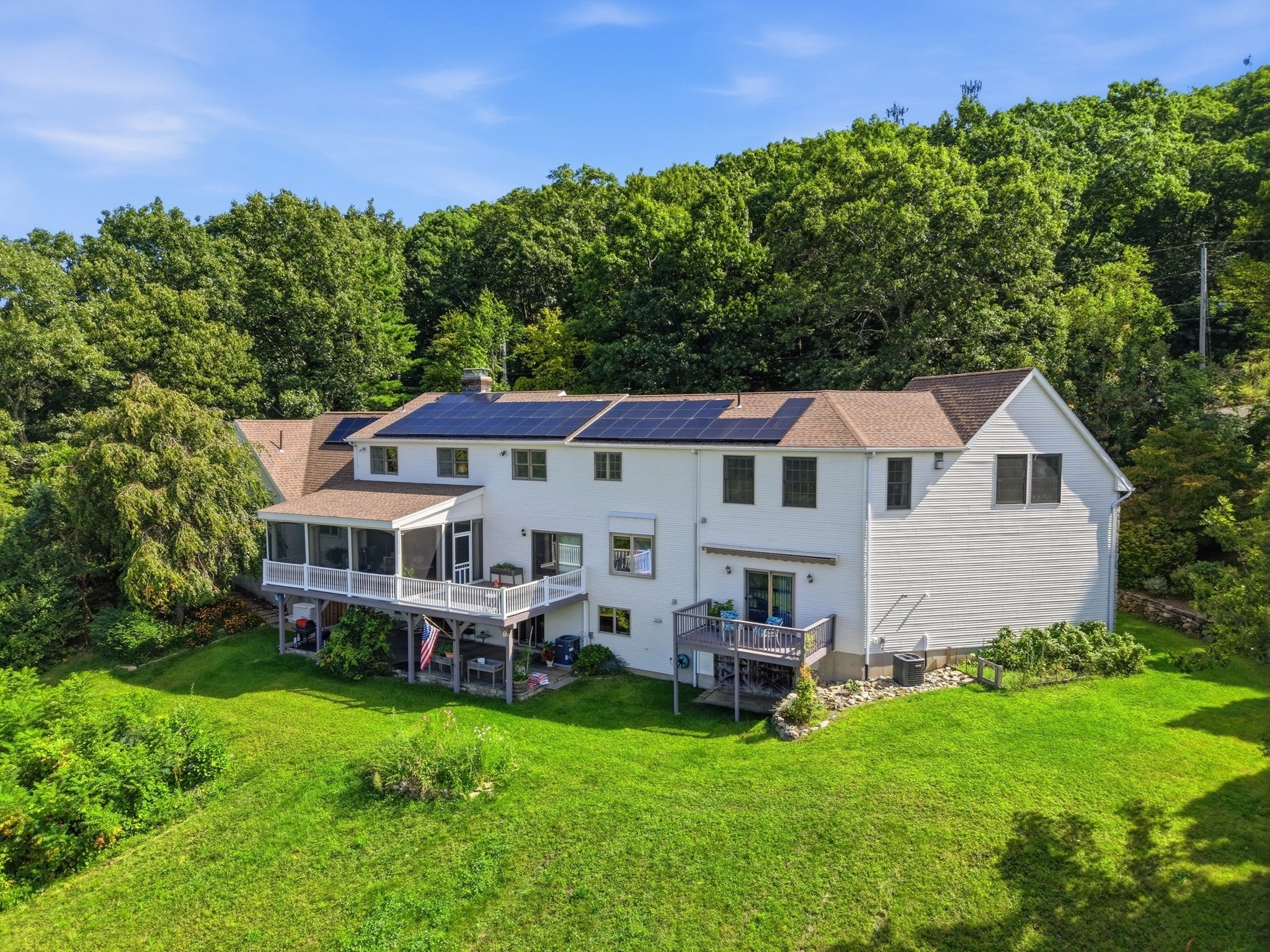 164 Hovey Rd