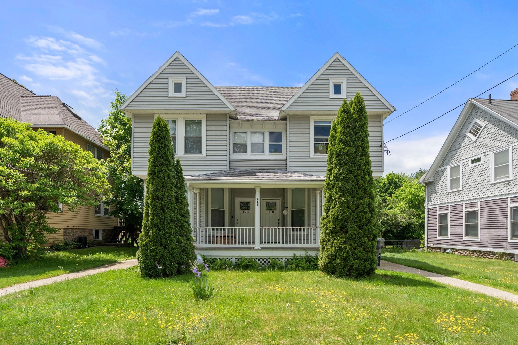 158 Main St