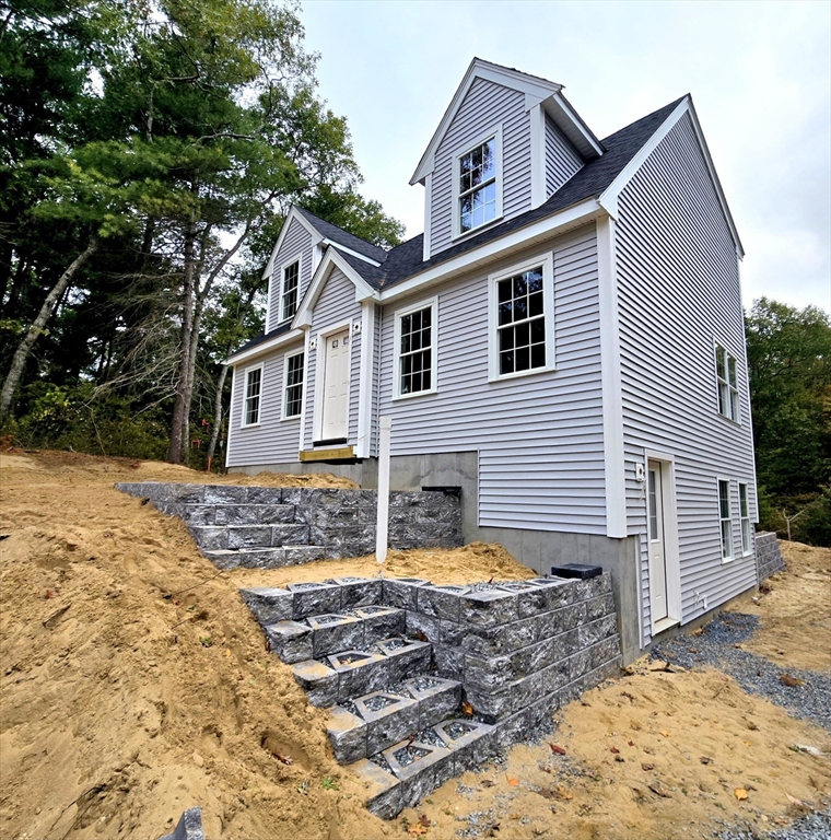 32 Ray Rd