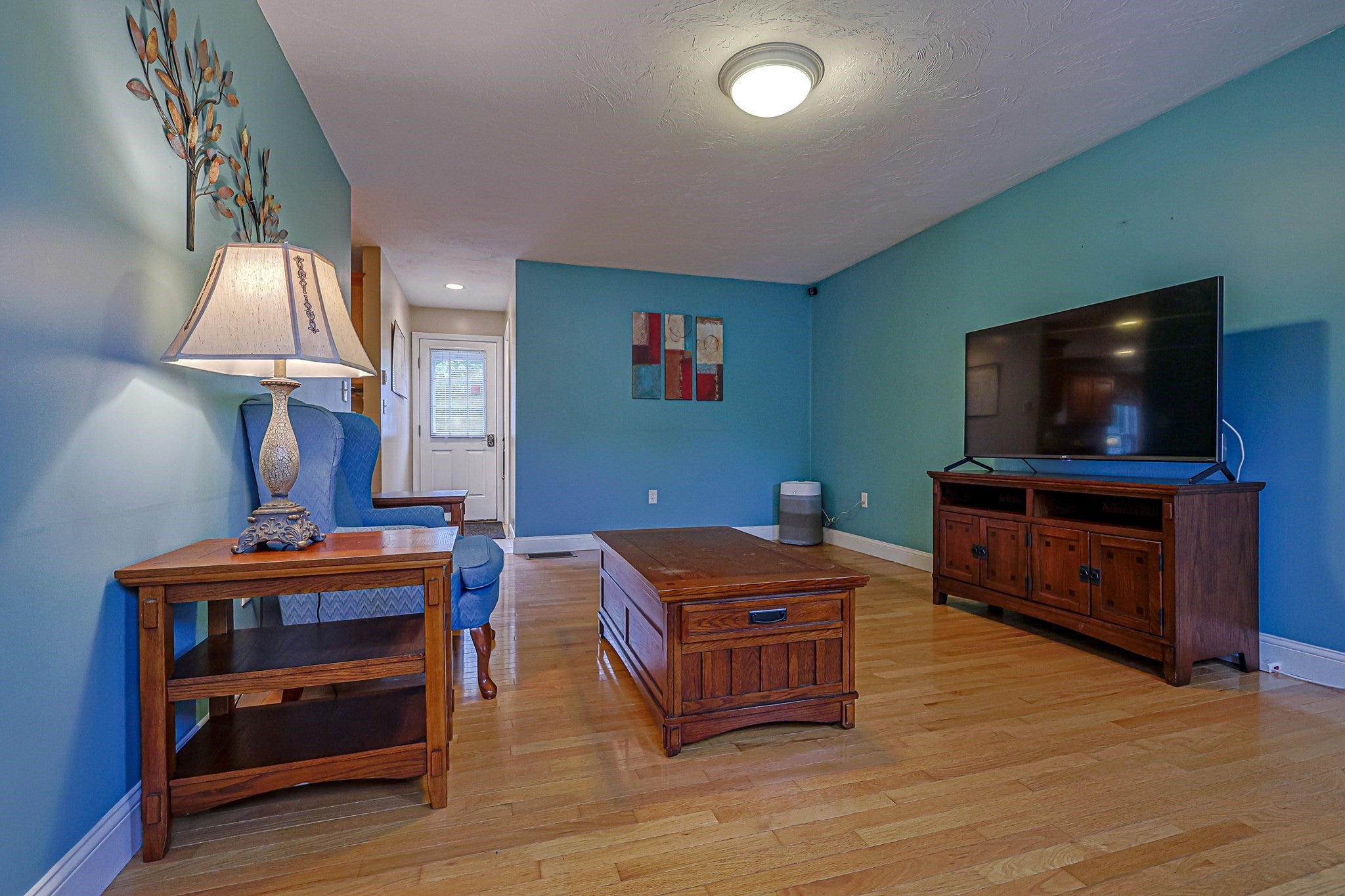 91 Edgewood Ave, Haverhill, MA, 91 Edgewood Ave, Haverhill, MA Photo #3