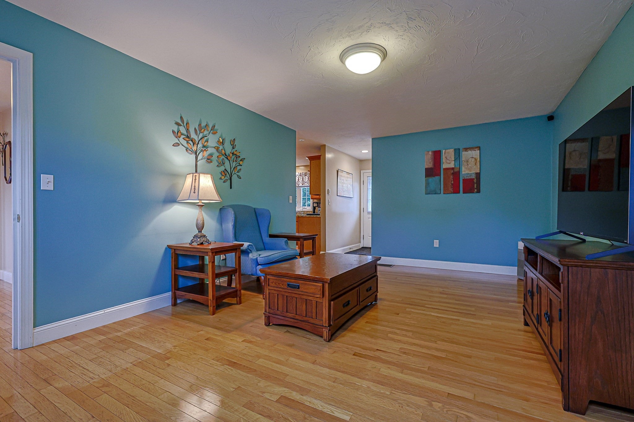 91 Edgewood Ave, Haverhill, MA, 91 Edgewood Ave, Haverhill, MA Photo #4