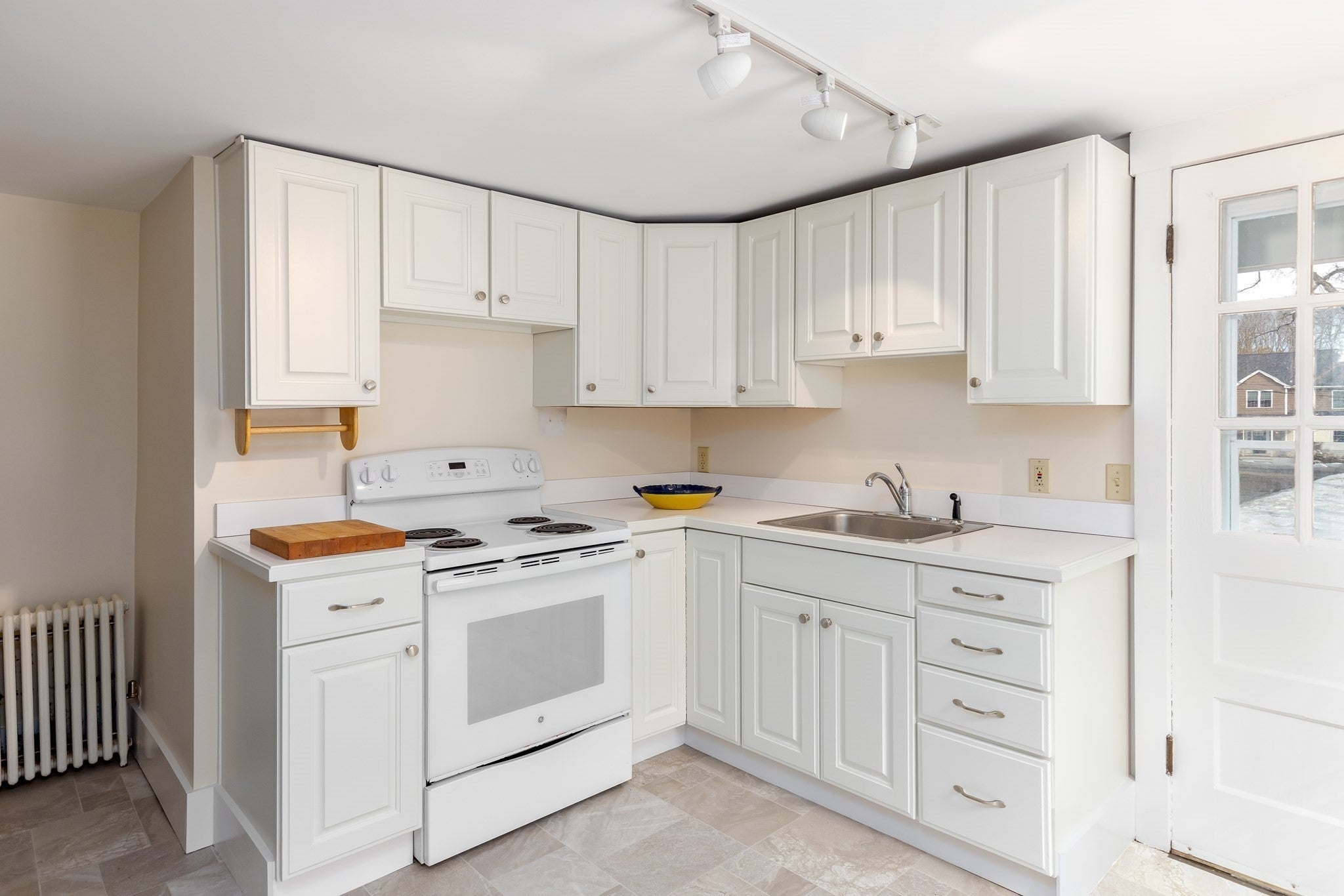 27 Bulkeley Road #Left, Littleton, MA, 27 Bulkeley Road #Left, Littleton, MA Photo #5