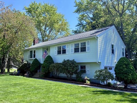 Photo of 33 Tomahawk Dr, Northborough, MA 01532 (MLS # 73522124)