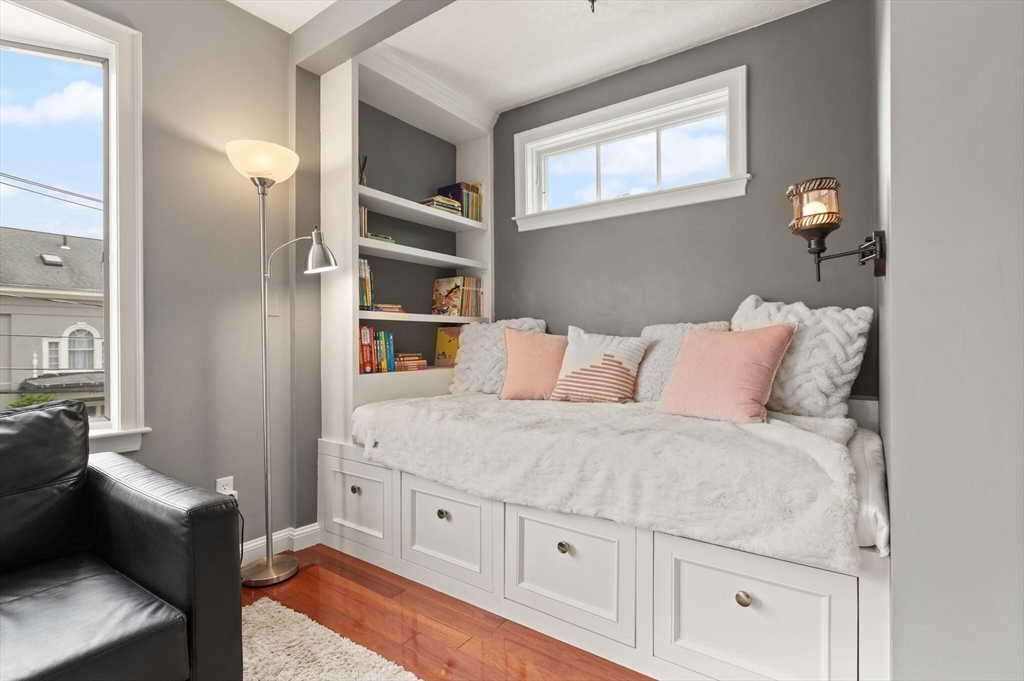 141 Jewett St 2