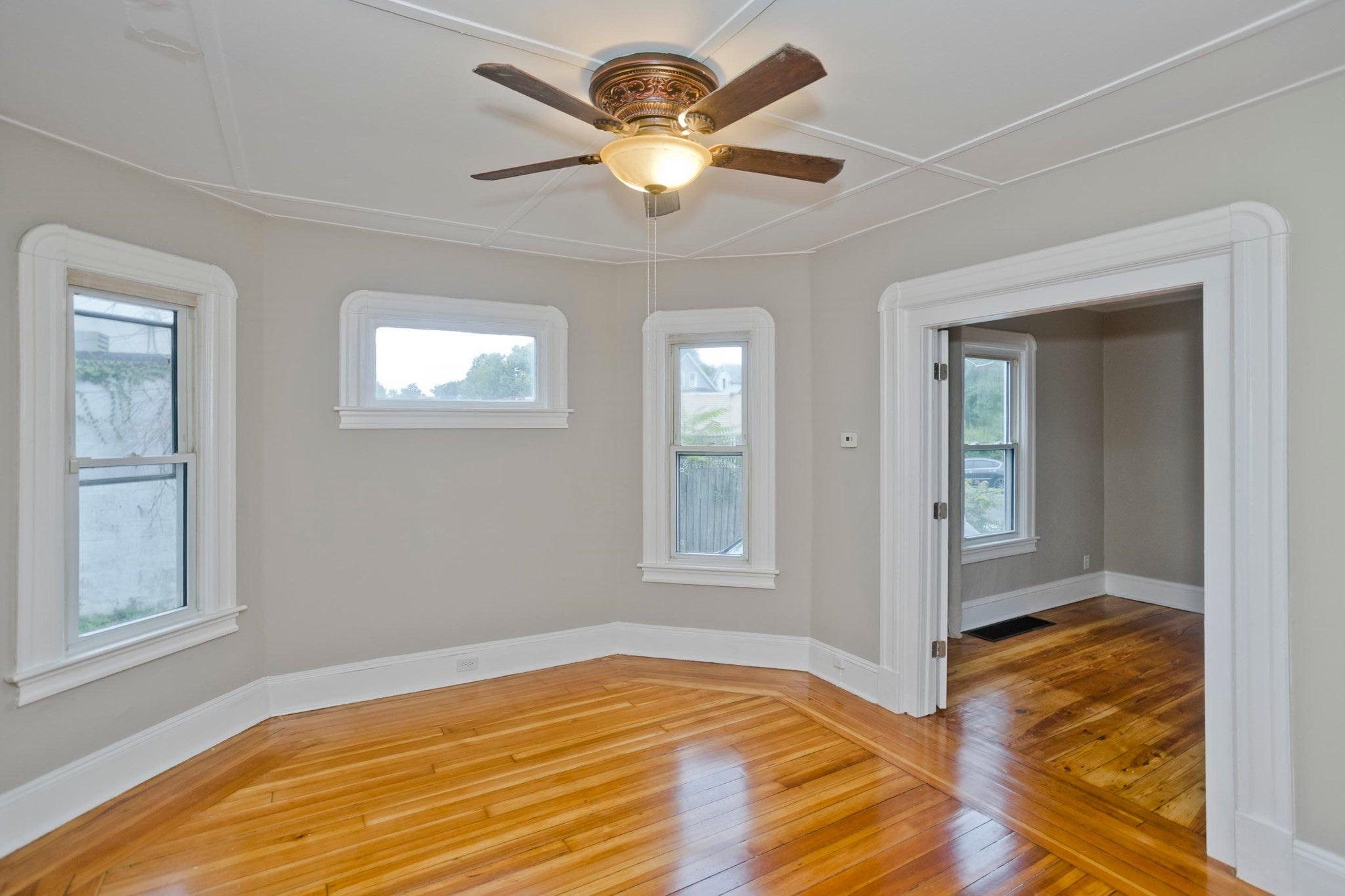 132 Grover St, Springfield, MA, 132 Grover St, Springfield, MA Photo #19
