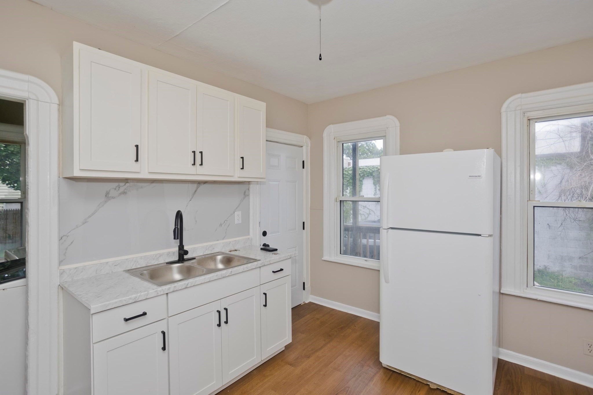 132 Grover St, Springfield, MA, 132 Grover St, Springfield, MA Photo #7
