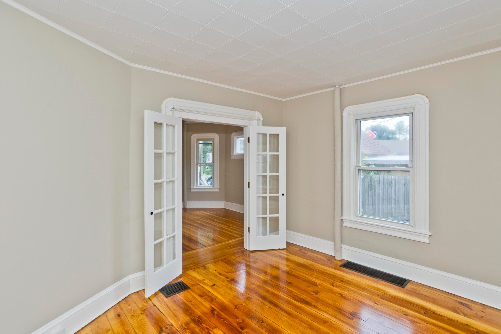 132 Grover St, Springfield, MA, 132 Grover St, Springfield, MA Photo #11