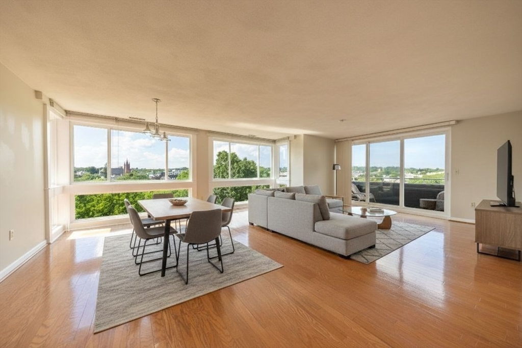 50 Watertown St 610
