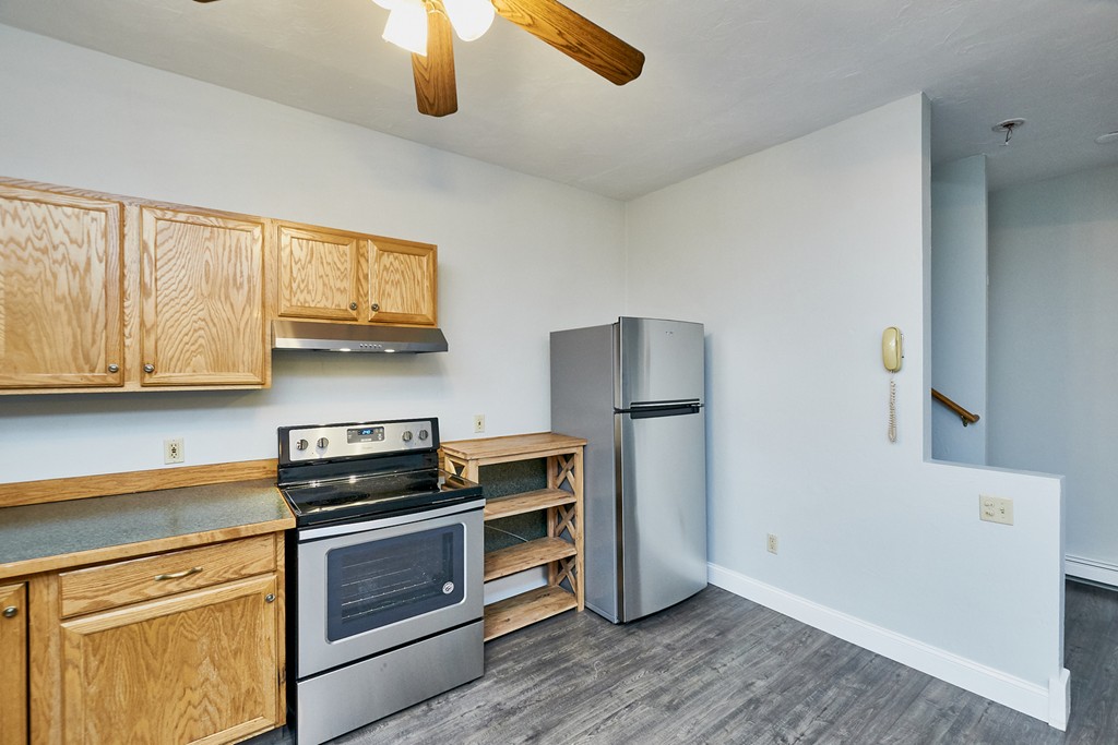 86 Pratt St #3, Mansfield, MA Photo #7