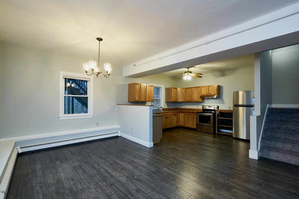 86 Pratt St #3, Mansfield, MA Photo #3