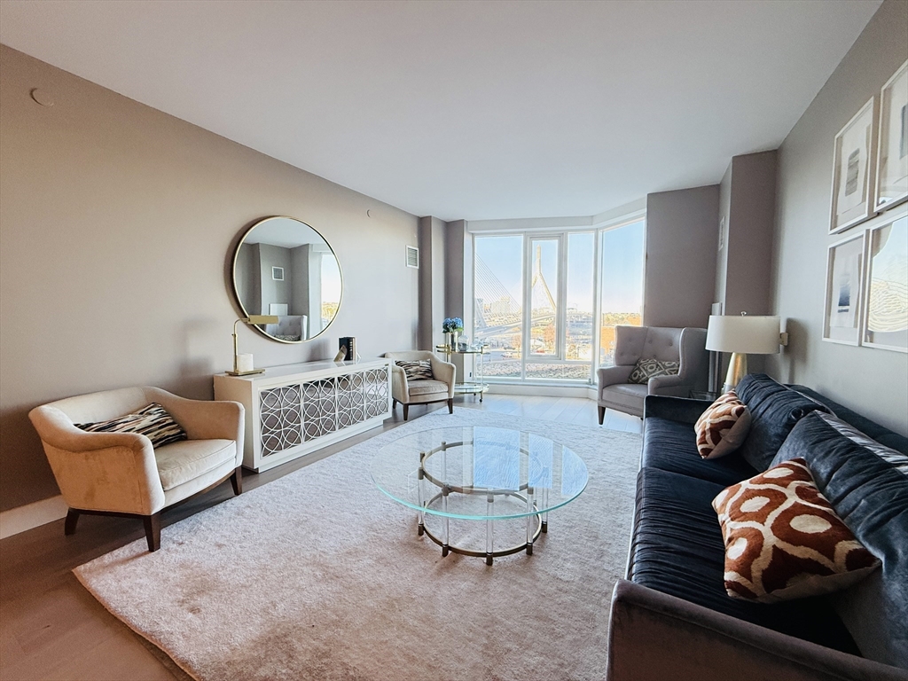 100 Lovejoy Wharf 6J