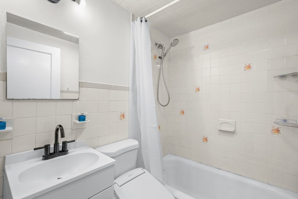 567 Poplar Street, Boston, MA, 567 Poplar Street, Boston, MA Photo #19