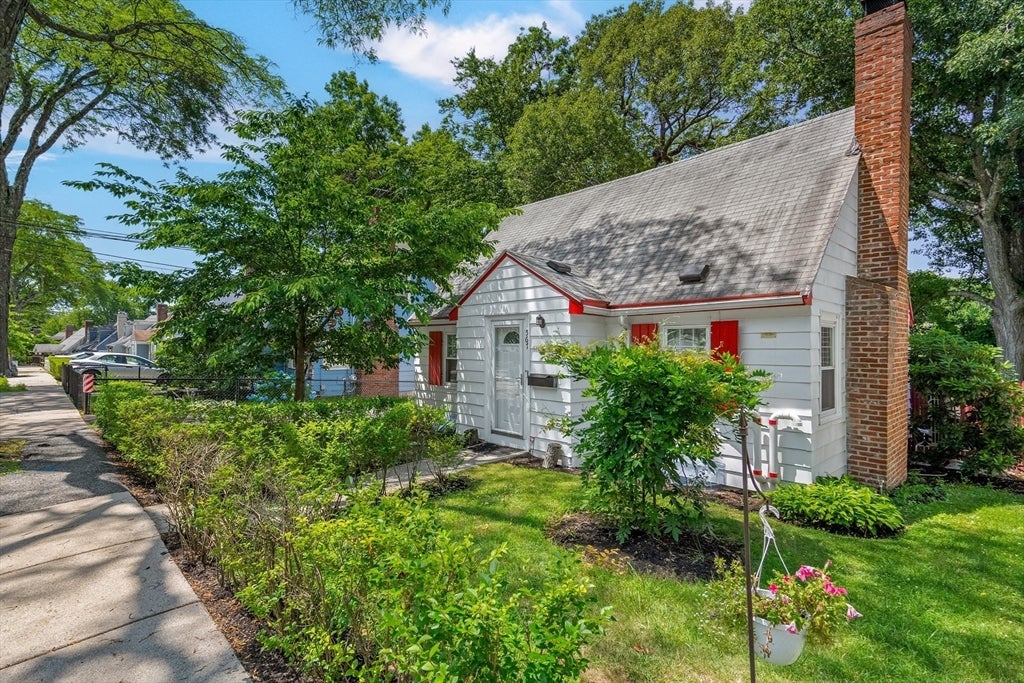 567 Poplar Street, Boston, MA, 567 Poplar Street, Boston, MA Photo #4