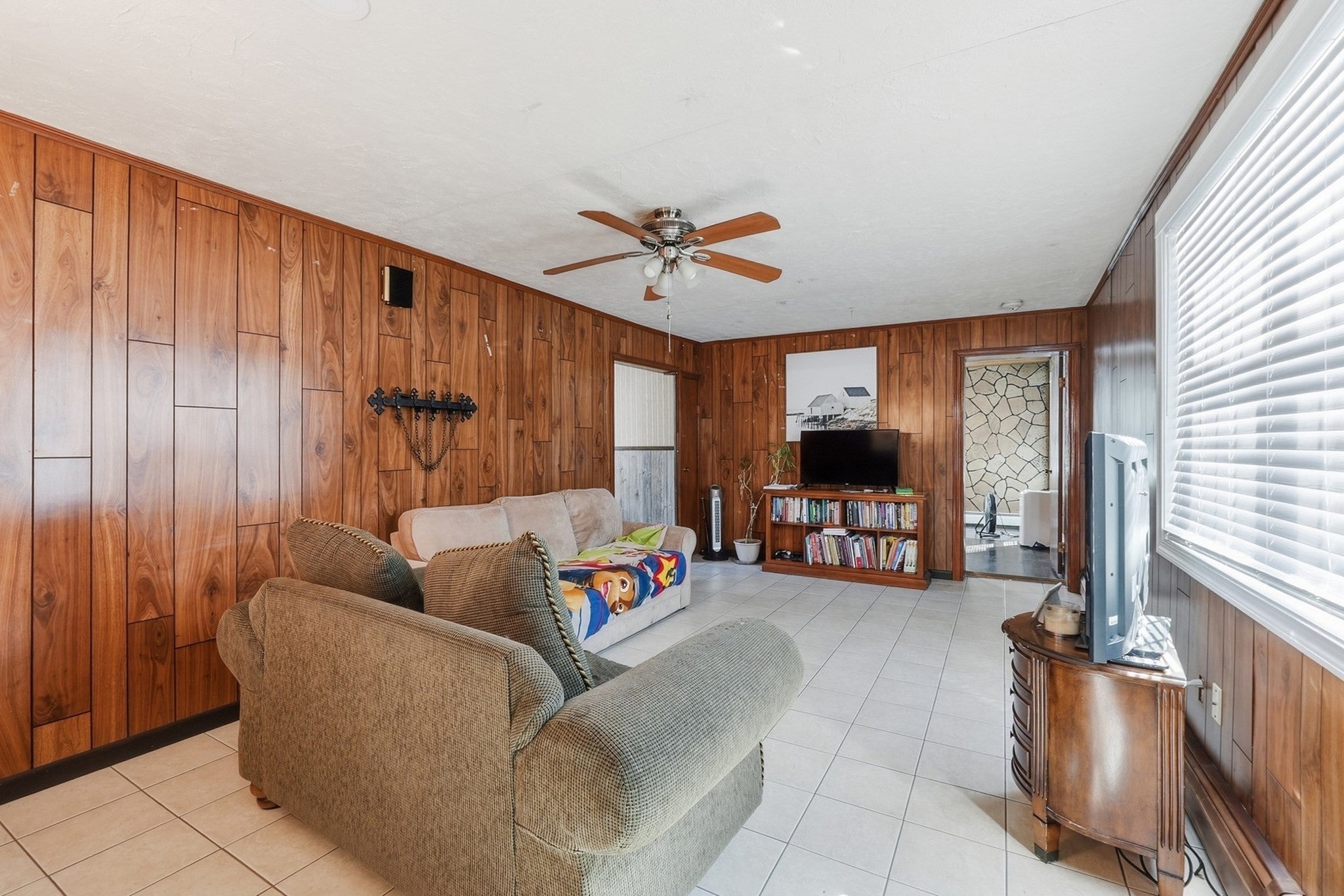 6 Harrington Way, Worcester, MA Photo #24