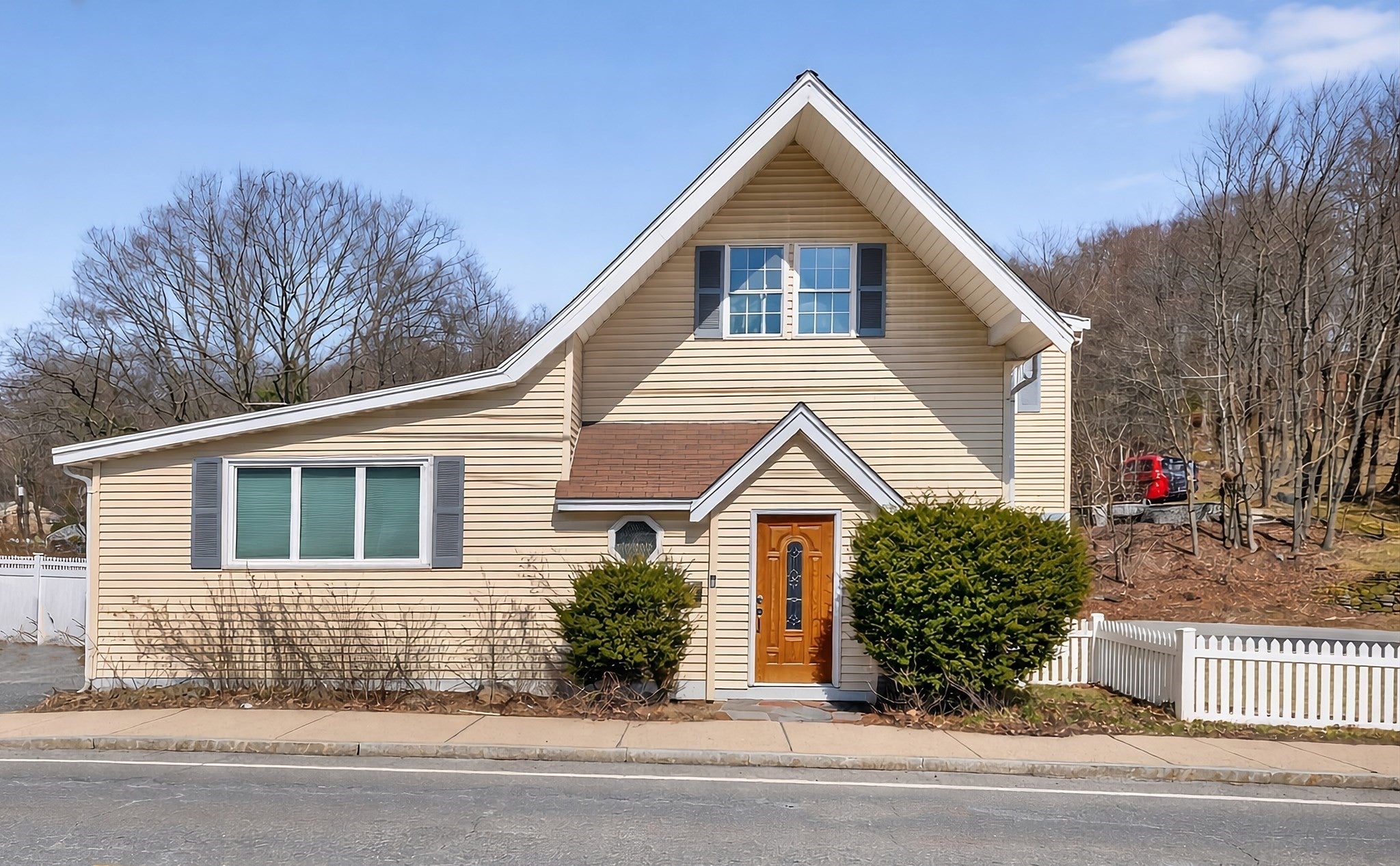Photo of 168 South Street, Marlborough, MA