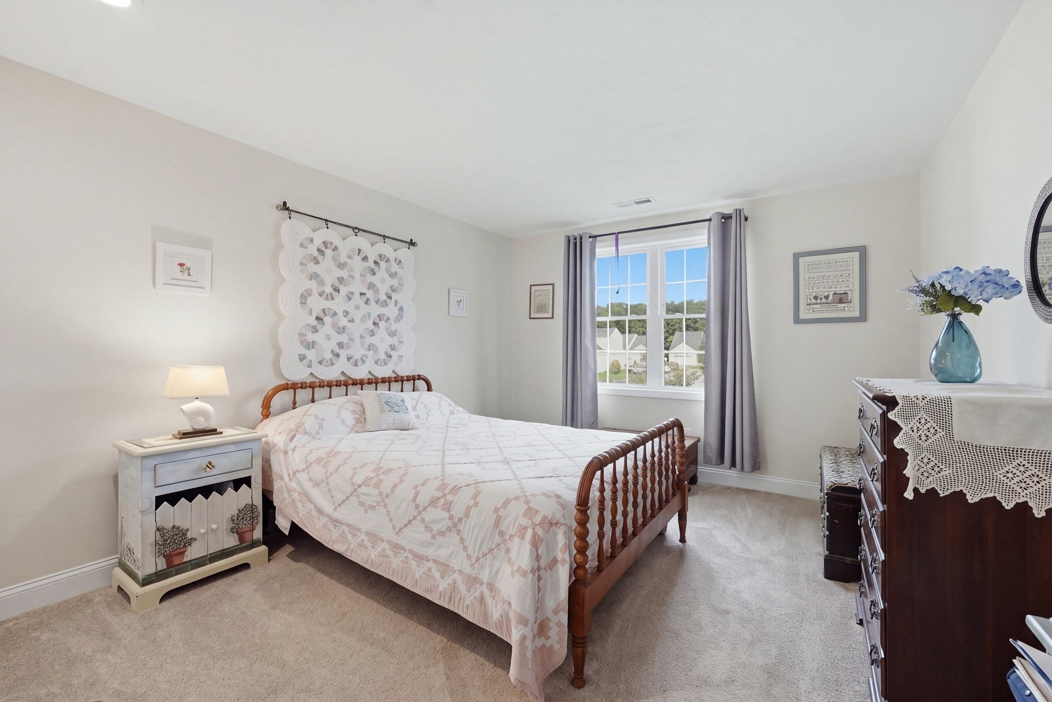 9 Settlers Ln #583, Holden, MA, 9 Settlers Ln #583, Holden, MA Photo #23