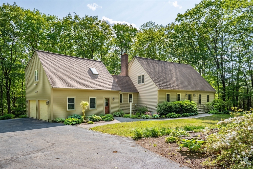 7 Major Moore Cir