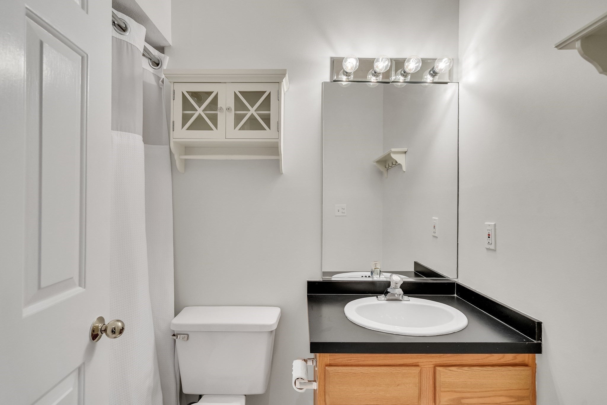 243 Bishops Forest Dr #243, Waltham, MA, 243 Bishops Forest Dr #243, Waltham, MA Photo #25