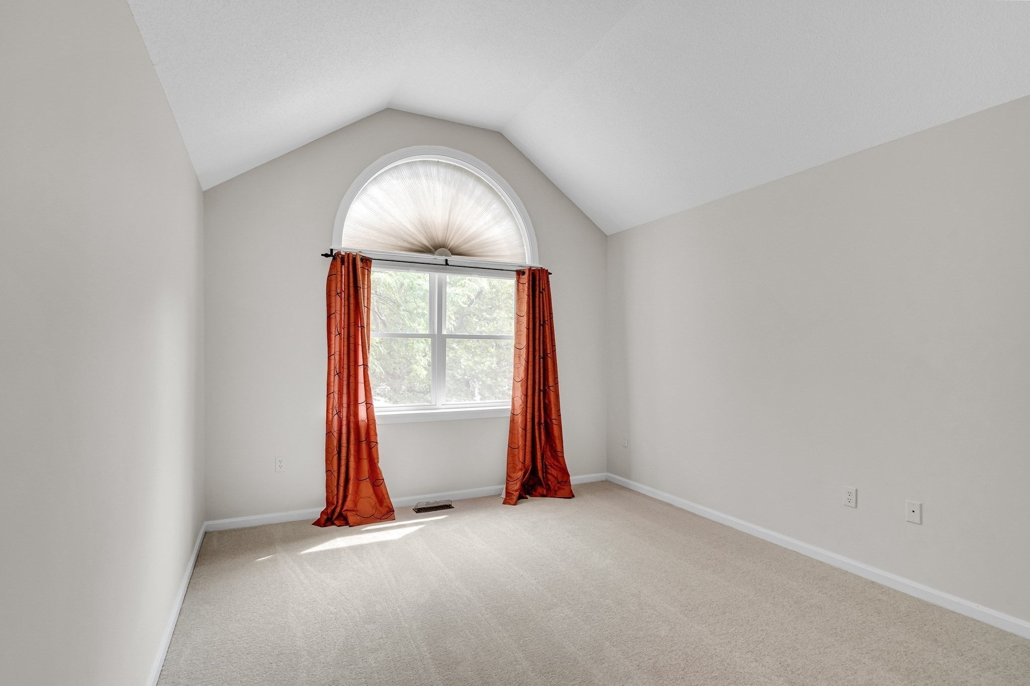 243 Bishops Forest Dr #243, Waltham, MA, 243 Bishops Forest Dr #243, Waltham, MA Photo #20