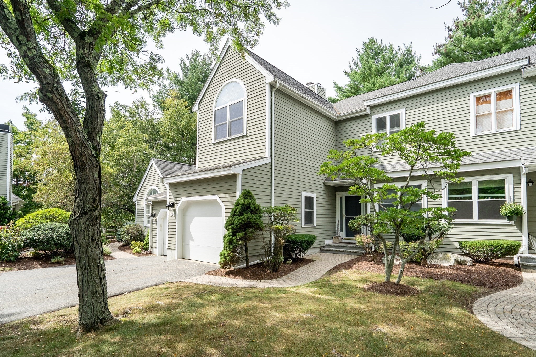 243 Bishops Forest Dr #243, Waltham, MA, 243 Bishops Forest Dr #243, Waltham, MA Photo #2