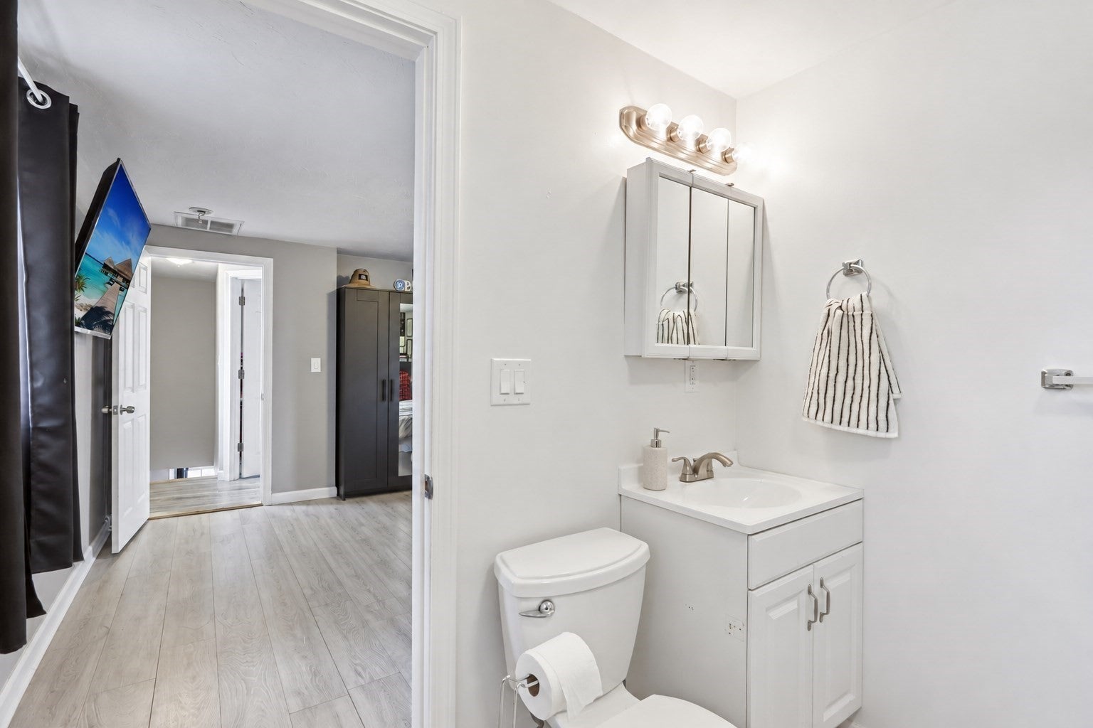 281 Washington St, Taunton, MA, 281 Washington St, Taunton, MA Photo #17
