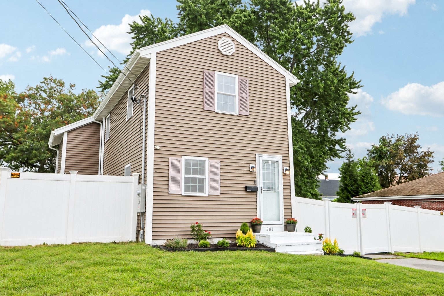 281 Washington St, Taunton, MA, 281 Washington St, Taunton, MA Photo #1