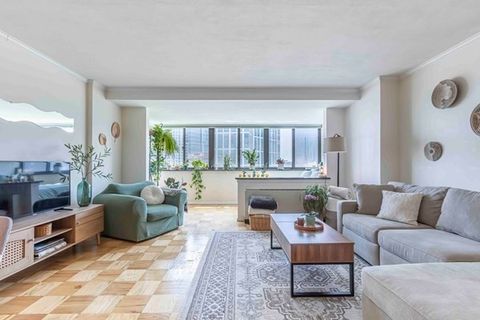 Photo of 6 Whittier Place #14G, Boston, MA 02114 (MLS # 73481278)