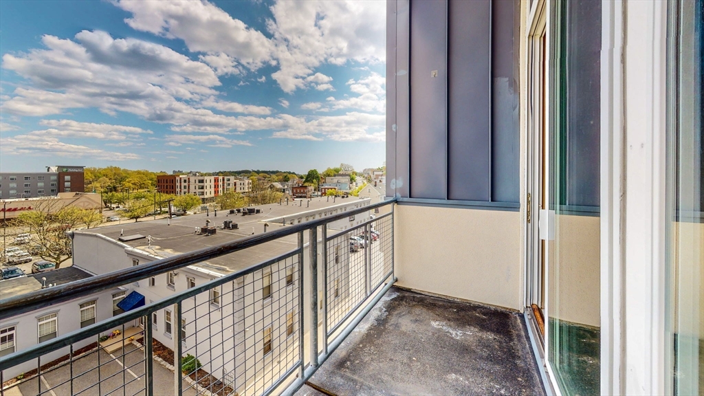 950 Broadway #35, Chelsea, MA Photo #18