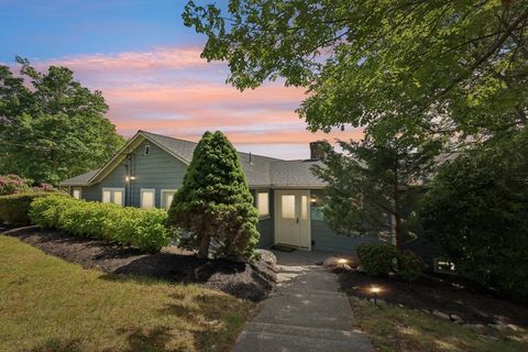 57 Oak St Wareham MA 02571