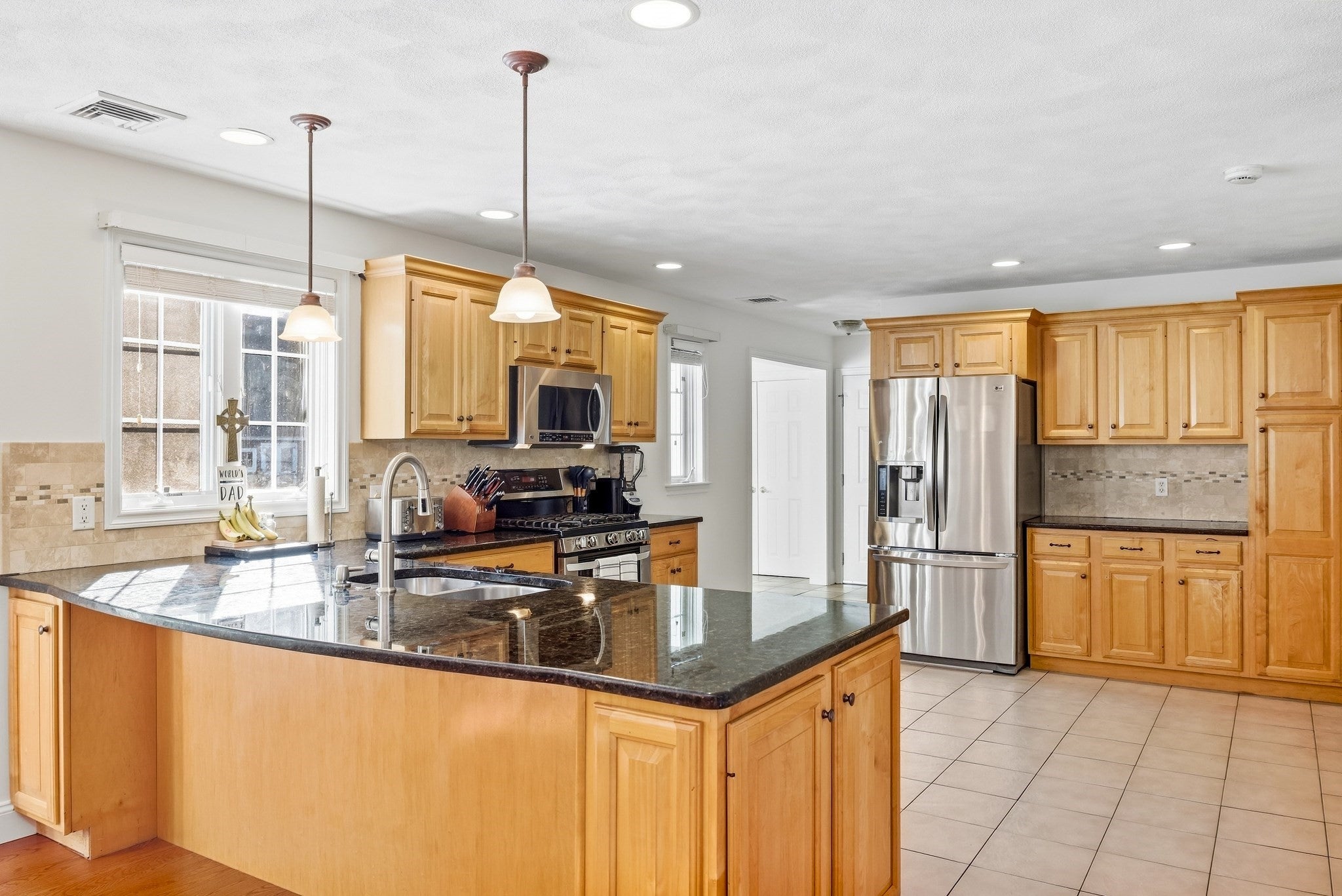 135 Candlestick Rd, North Andover, MA Photo #12