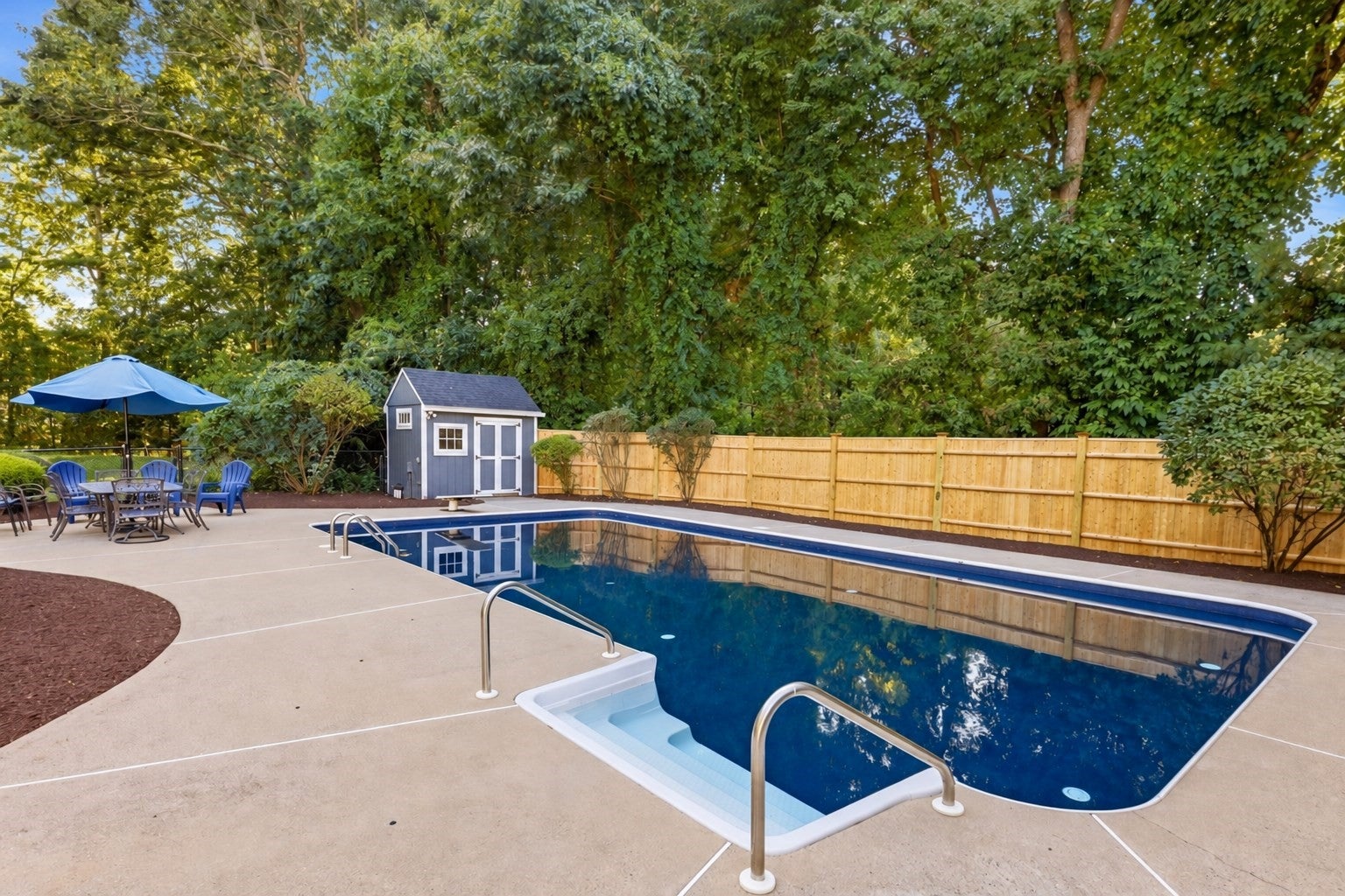 135 Candlestick Rd, North Andover, MA Photo #7
