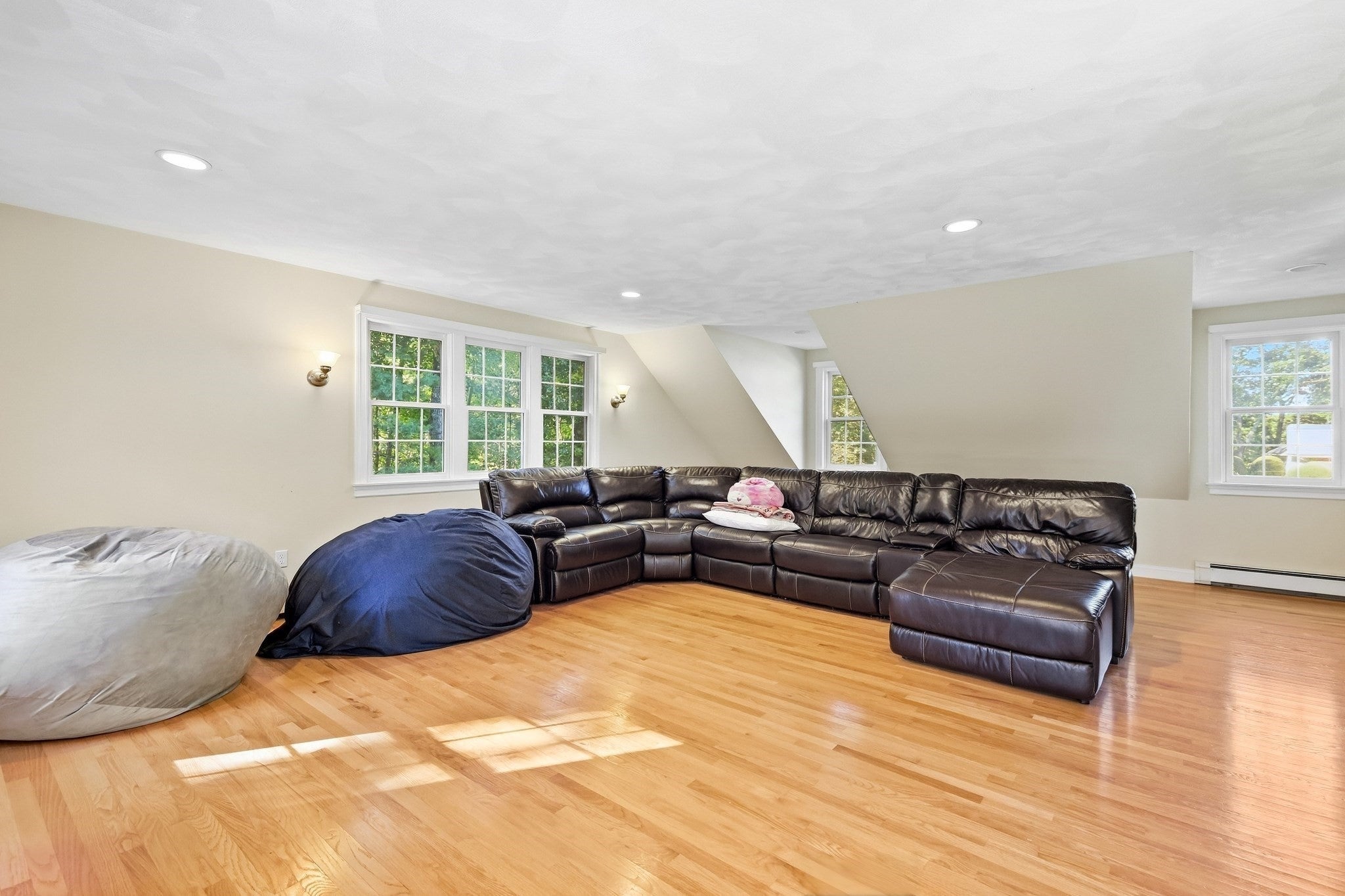 135 Candlestick Rd, North Andover, MA Photo #32