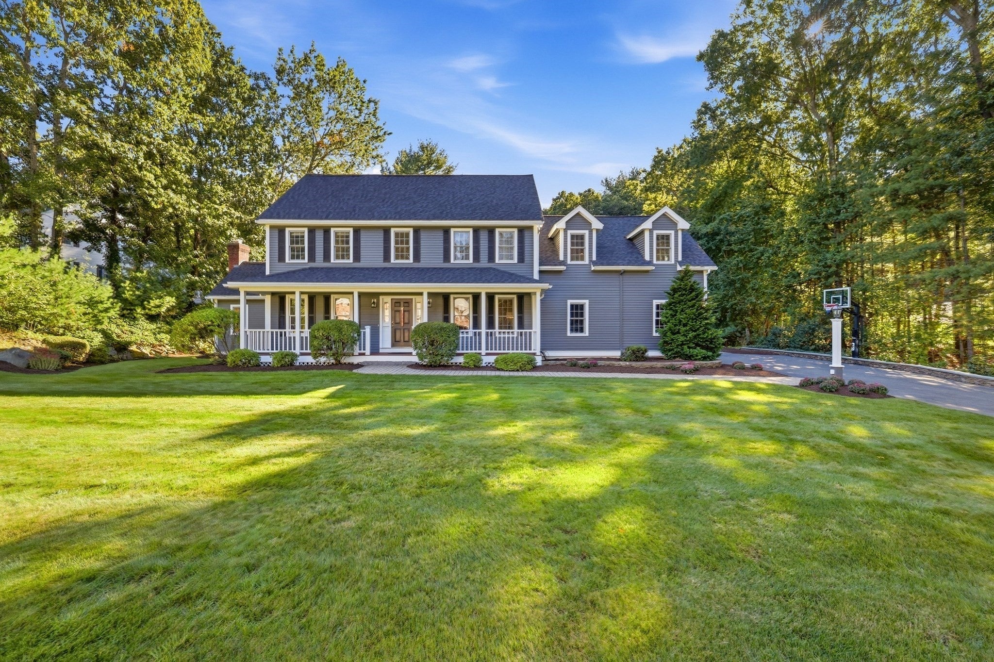 135 Candlestick Rd, North Andover, MA Photo #3