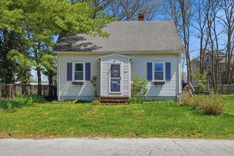 Photo of 34 Plympton St, New Bedford, MA 02745 (MLS # 73515851)