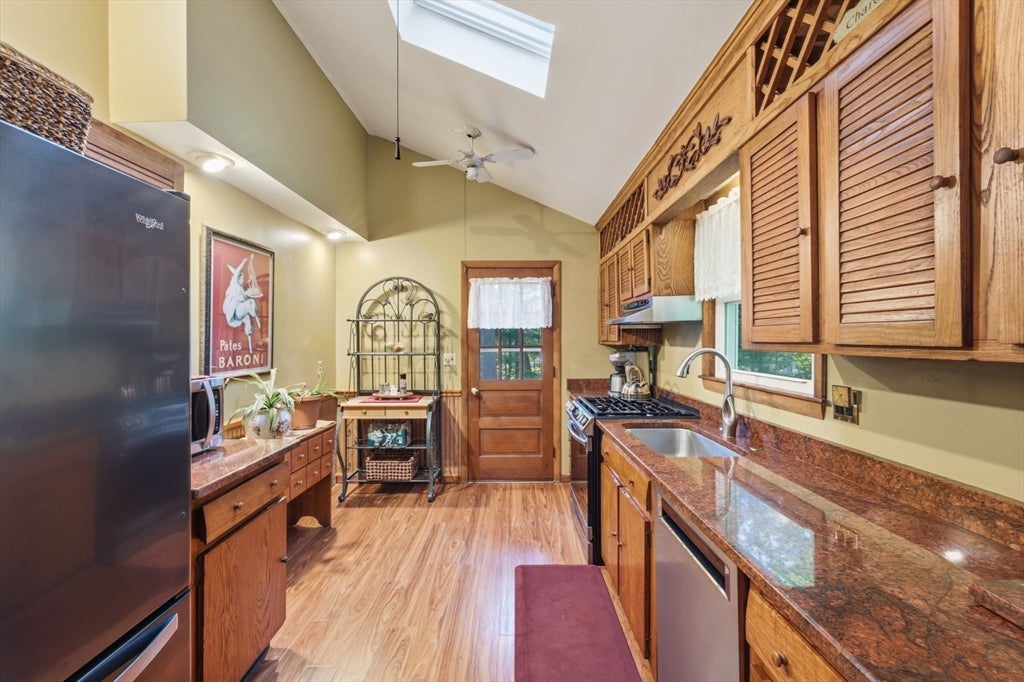 19 Kimbrough Rd, Billerica, MA, 19 Kimbrough Rd, Billerica, MA Photo #7