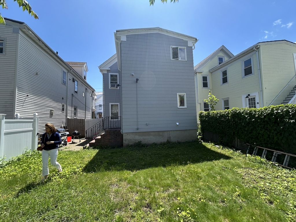 15 Everett Ave