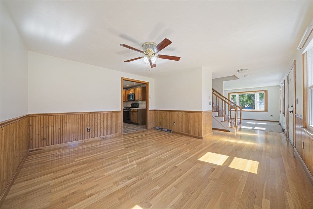 30 Fieldcrest Drive