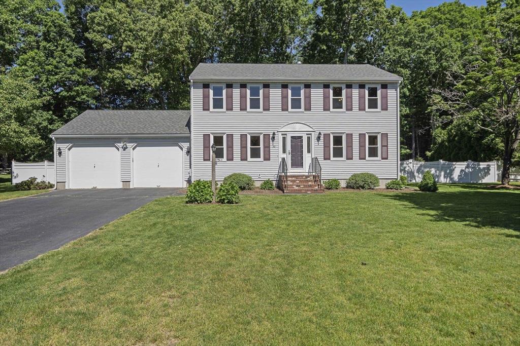 30 Fieldcrest Drive