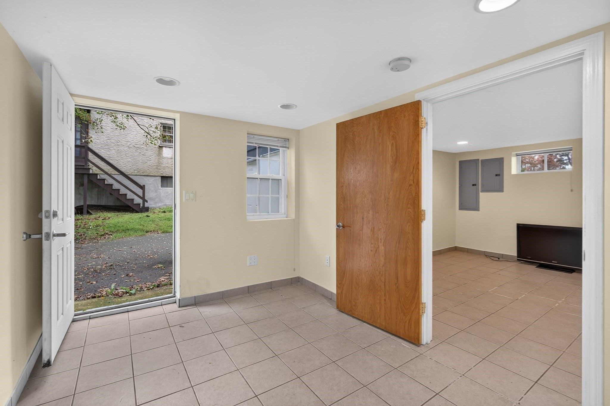 118 Oakdale Rd, Newton, MA, 118 Oakdale Rd, Newton, MA Photo #20