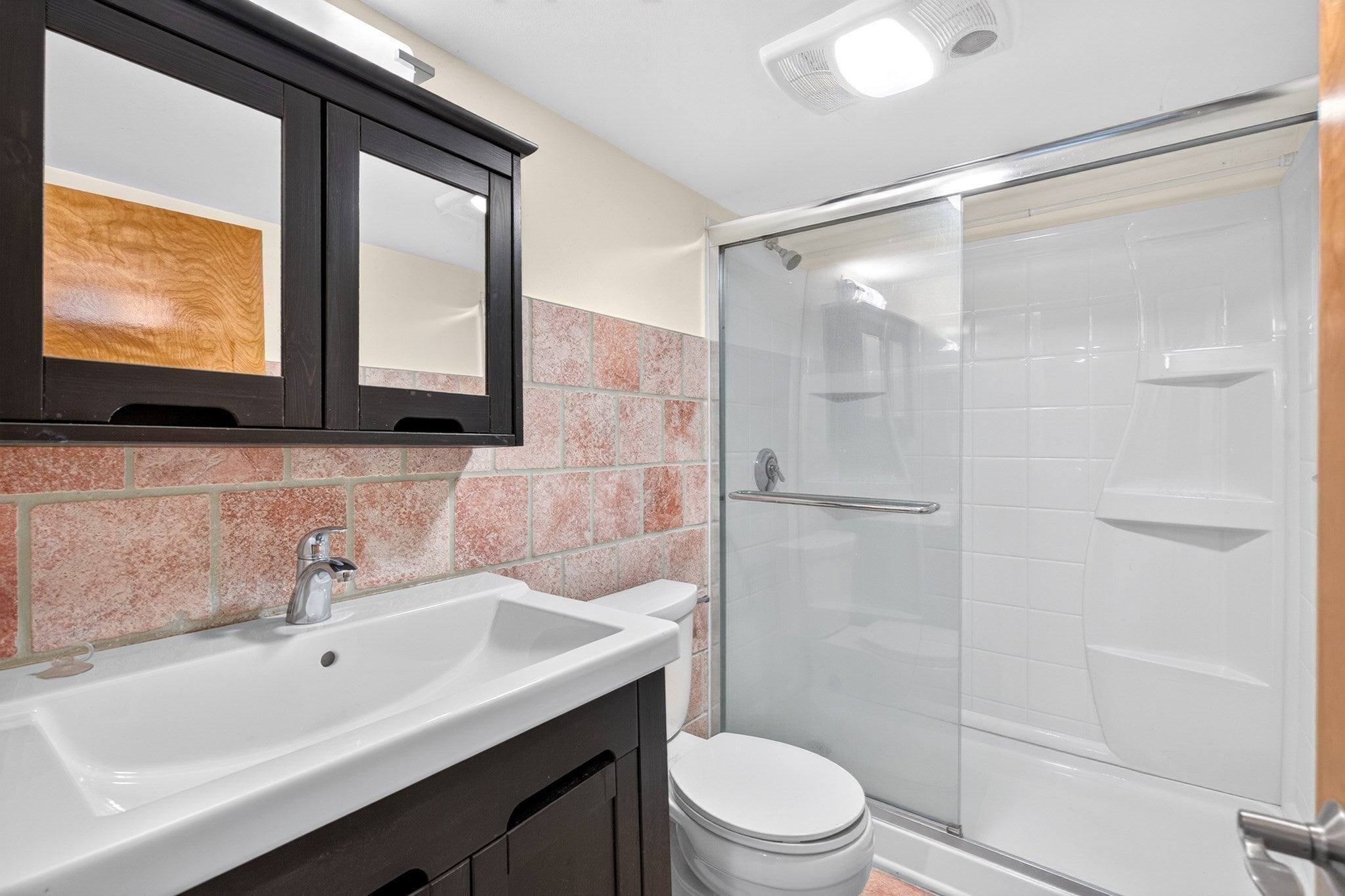 118 Oakdale Rd, Newton, MA, 118 Oakdale Rd, Newton, MA Photo #14