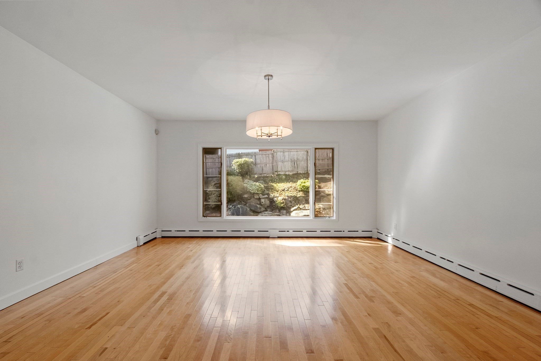 19 Chamberlain Pkwy, Worcester, MA, 19 Chamberlain Pkwy, Worcester, MA Photo #16