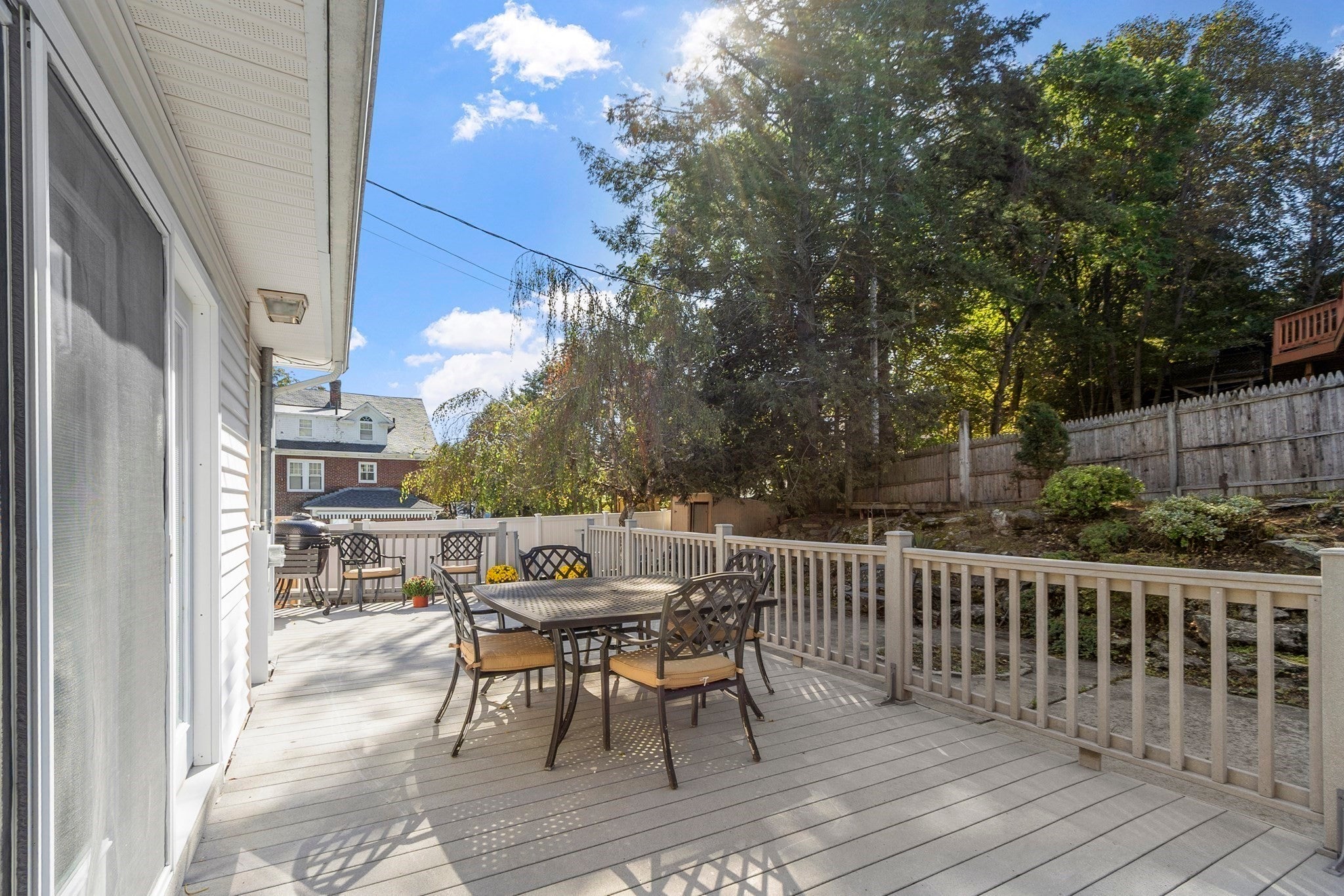 19 Chamberlain Pkwy, Worcester, MA, 19 Chamberlain Pkwy, Worcester, MA Photo #7